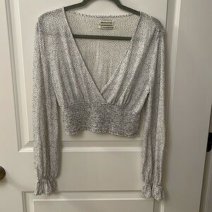 Urban Outfitters Crop Top/Deep V neck/Long Sleeves/Ruffle Cuff